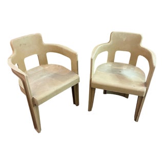 1960s Syroco Mid Century Modern Plastic Chairs Set of 2 Signed For Sale