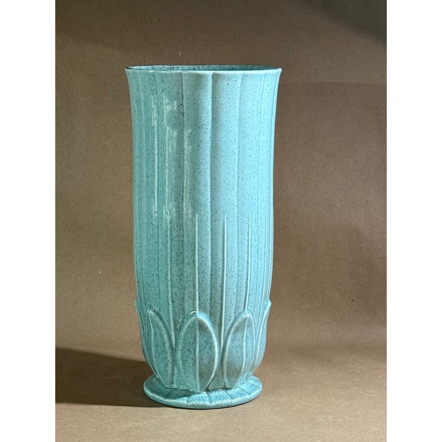 Red Wing Pottery 1950s 12 In. Tall Mid-Century Modern Floor Vase Designed by Charles Murphy for Red Wing Pottery For Sale - Image 4 of 7