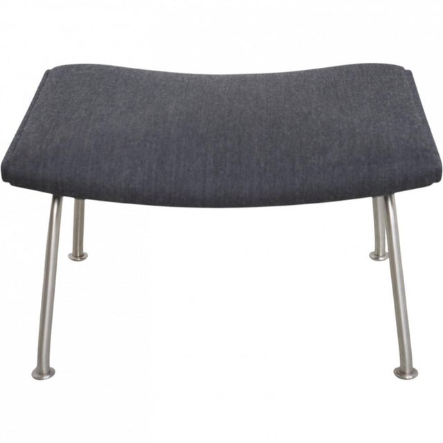 Set of Wingchair with Ottoman in Grey Fabric by Hans Wegner, 2019 For Sale - Image 18 of 18