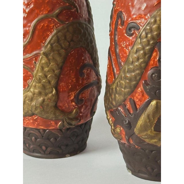 1960s Art Nouveau Ceramic Vases with Gold Dragon Motifs by BB Hohenstein, 1960, Set of 2 For Sale - Image 5 of 10