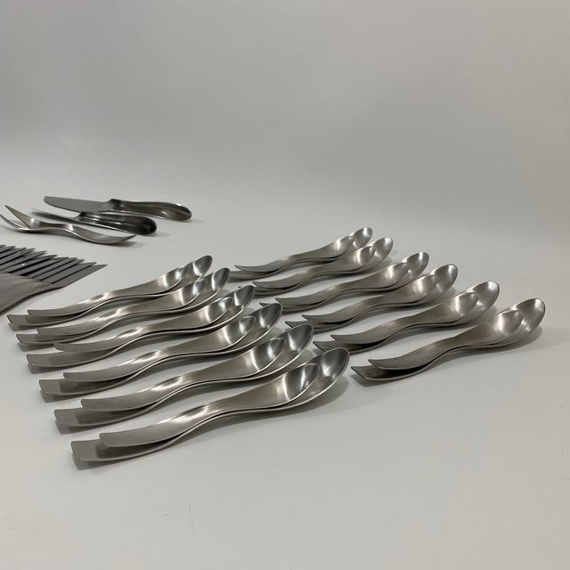 1960s János Megyik for Amboss Avant-Garde Flatware Service for 12 Including Carving Knife, Paring Knife and Meat Fork For Sale - Image 5 of 13