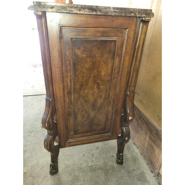 Mid 20th Century Henredon Marble Topped Dresser. For Sale - Image 5 of 8