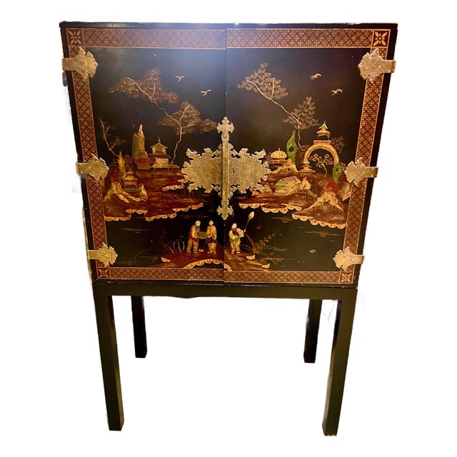 Chinoiserie Cabinet-on-Stand, Japanned Finish, C. 1950-1960 For Sale