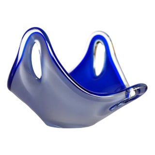 Mid-Century Modern Glass Art Coquille Bowl by Paul Kedelv for Flygsfors For Sale