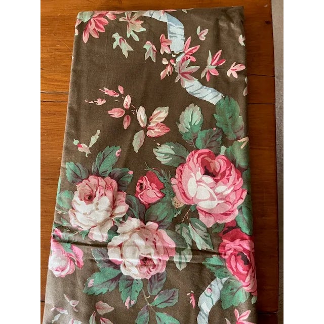4.7 yards of Rose Cummings Chintzes vintage glazed cotton c1978. The pattern is Sackville West. It is 54" wide.