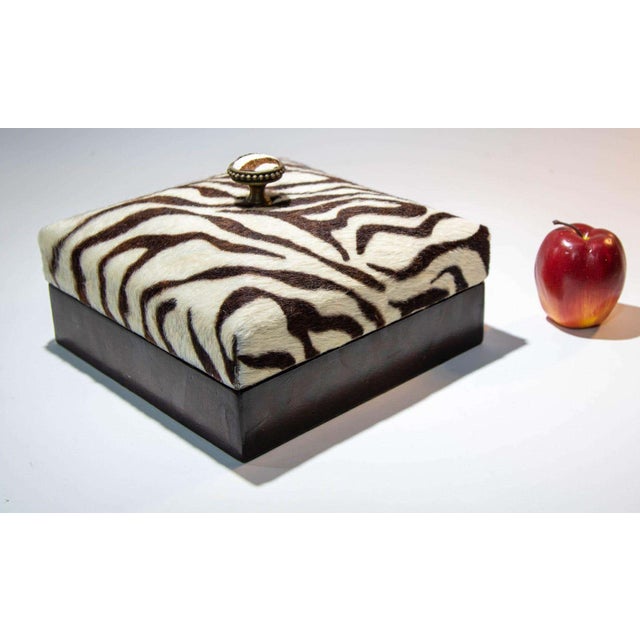 Maitland Smith Zebra Design Decorative Box, Leather, 1980s, Philippines For Sale - Image 10 of 16