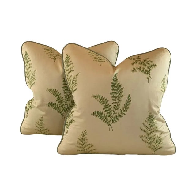 Textile P Kaufmann Green Solid Textural Cotton Woven Fabric Sample For Sale - Image 7 of 8