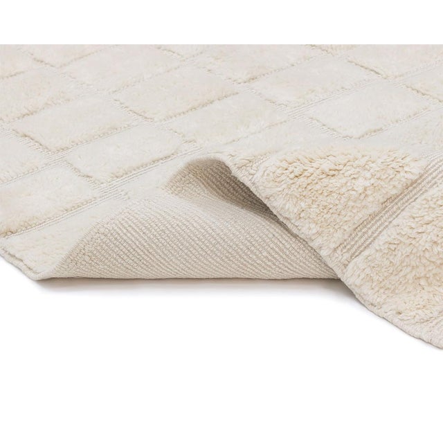 Ivory Moroccan Mrirt Hand-Knotted Wool Rug | 9'1" X 6'8" | One of a Kind For Sale - Image 8 of 8
