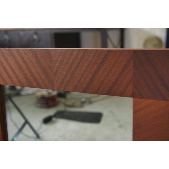 Modern Mahogany Veneer Mirror, 1950s, in Very Good conditions. Designed 1950 to 1959