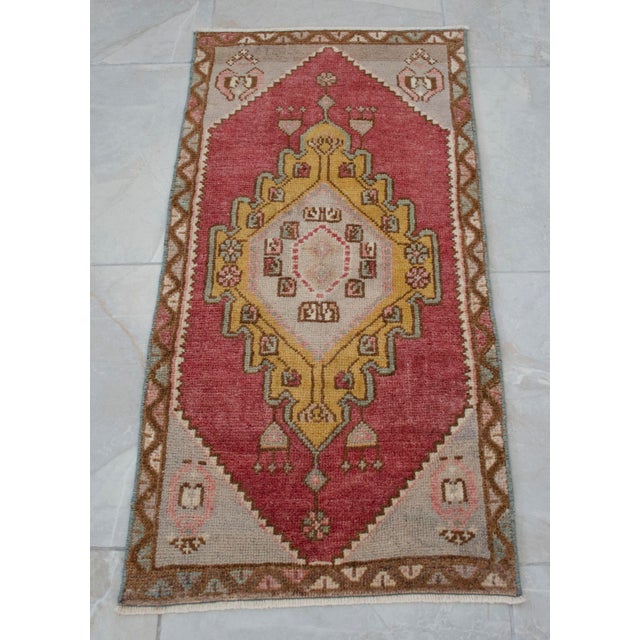 1970s Low Pile Hand Knotted Turkisj Rug Faded Mat- 18'' X 37'' For Sale - Image 13 of 14
