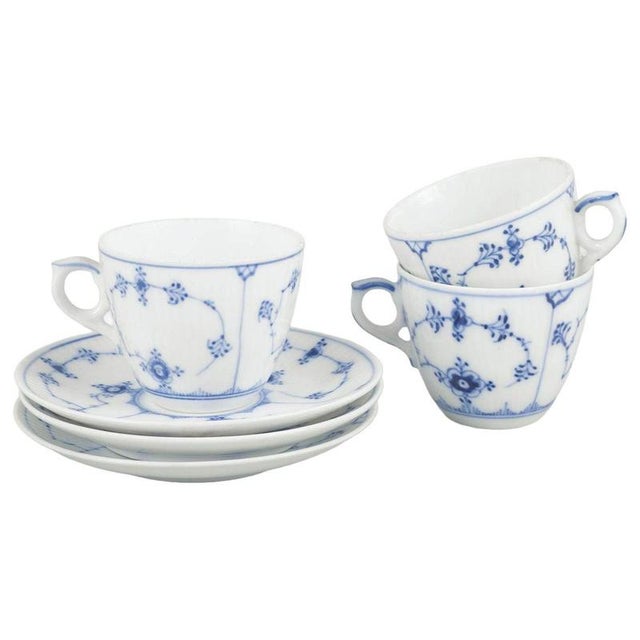 Blue Fluted Plain Coffee Cups and Saucers from Royal Copenhagen, Early 20th Century, Set of 6 For Sale - Image 5 of 5