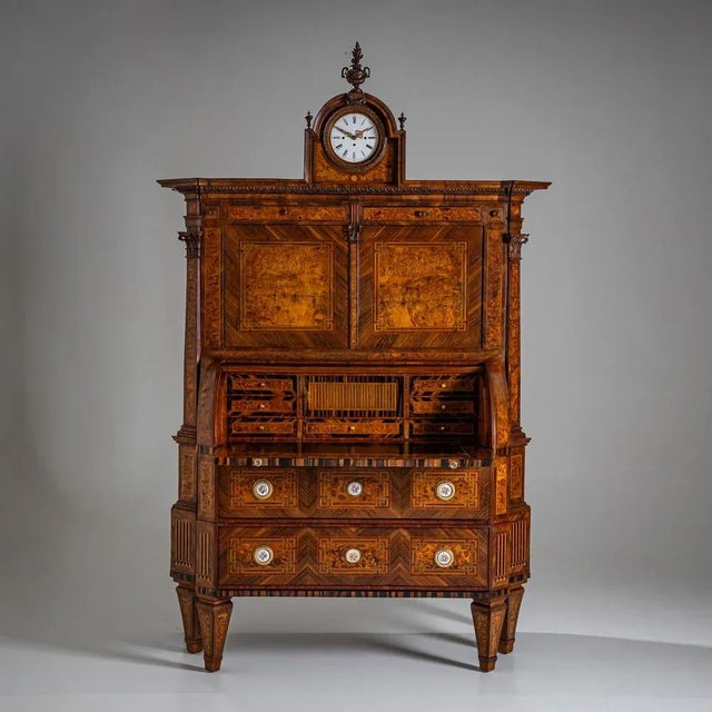 Neoclassical Cylinder Secretaire Desk with Clock, 1780 For Sale - Image 11 of 15