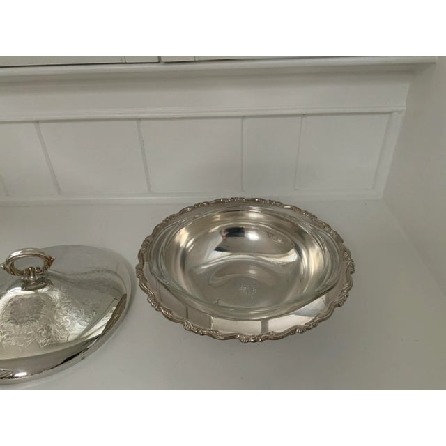 Oneida 1970s Oneida Silverplate Chaffing Dish For Sale - Image 4 of 11