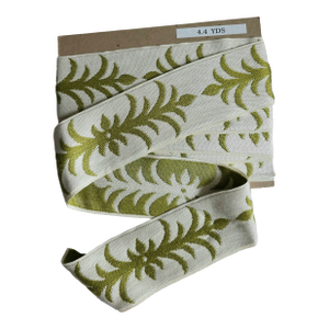 4.4 Yds Schumacher Acanthus Trim