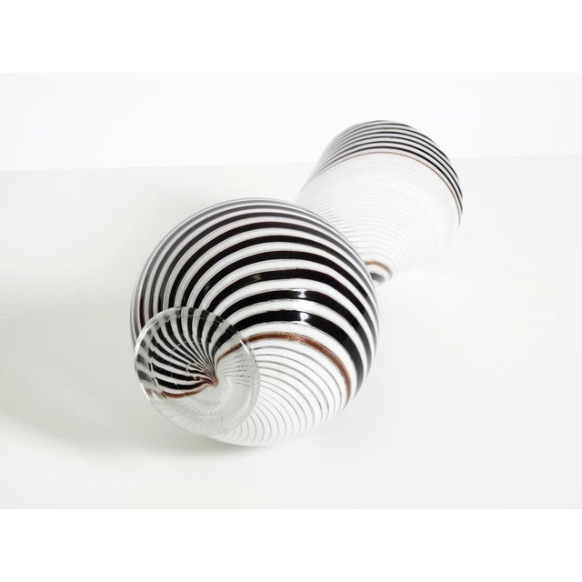Mid-Century Italian Murano Glass Vase by Dino Martens for Aureliano Toso, 1950s For Sale - Image 16 of 18