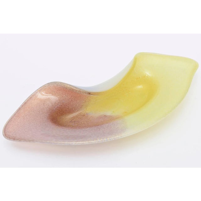 1960s Vintage Murano Seguso Large Sculptural Glass Bowl With Gold Aventurine Purple and Yellow For Sale - Image 5 of 11