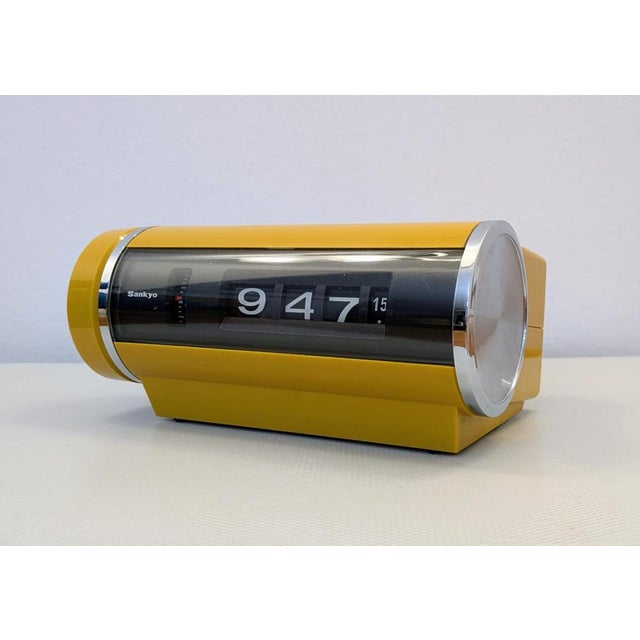 Model 401 C Roll Alarm Clock from Sankio, 1970s For Sale - Image 3 of 17