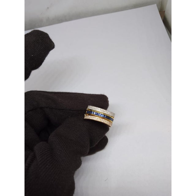 2020s Stunning 18k Gold Blue Sapphire & Diamond Halo Ring, 1.02ct, New For Sale - Image 5 of 8