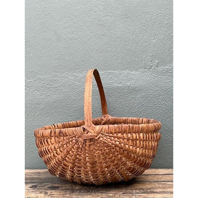 Vintage Handwoven Shaker Rattan Basket For Sale - Image 4 of 12