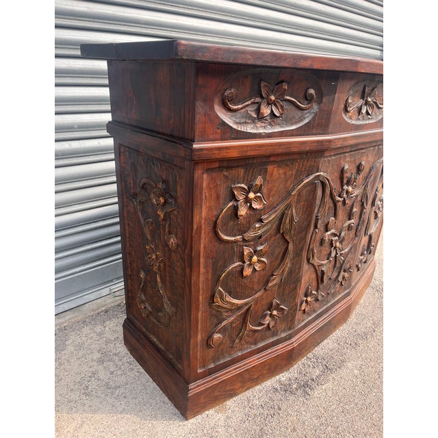Antique Counter in Carved Wood, 1890s For Sale - Image 5 of 15