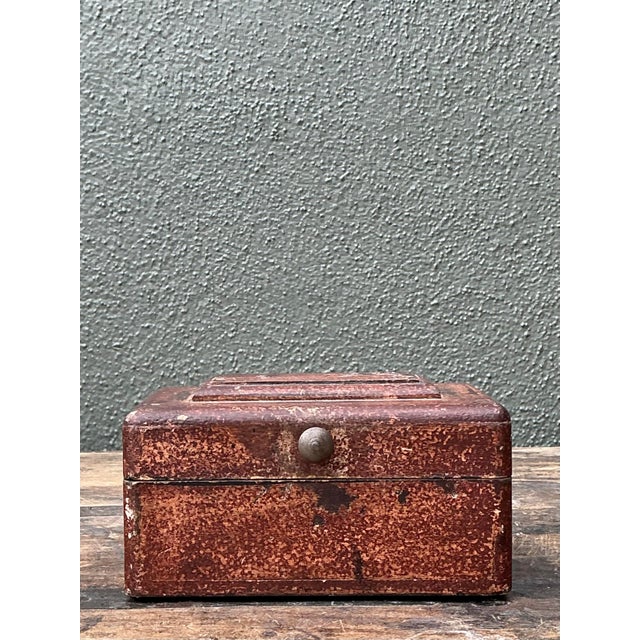 Vintage Distressed Lidded Box For Sale In West Palm - Image 6 of 12