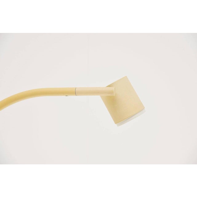 Halo Click Table Lamp attributed to Ettore Sottsass for Philips, 1988 For Sale - Image 3 of 9