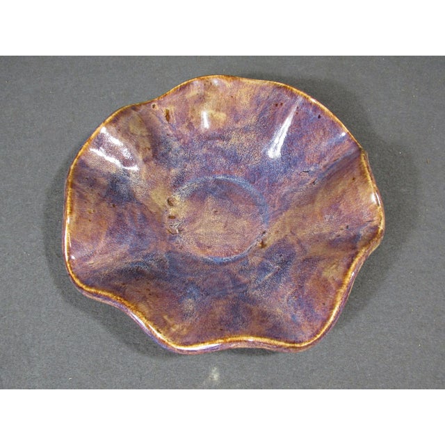 1990s Signed Jw Hand-Built Studio Pottery Wavy Bowl For Sale - Image 5 of 8