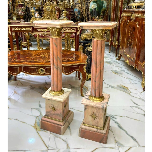 Elevate your interior with this stunning Rococo style pedestal column set, designed to bring timeless elegance and luxury...