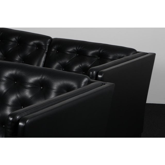 Model EJ315 2-Seater Sofa in Leather by Erik Jørgensen, 2000s For Sale - Image 3 of 10