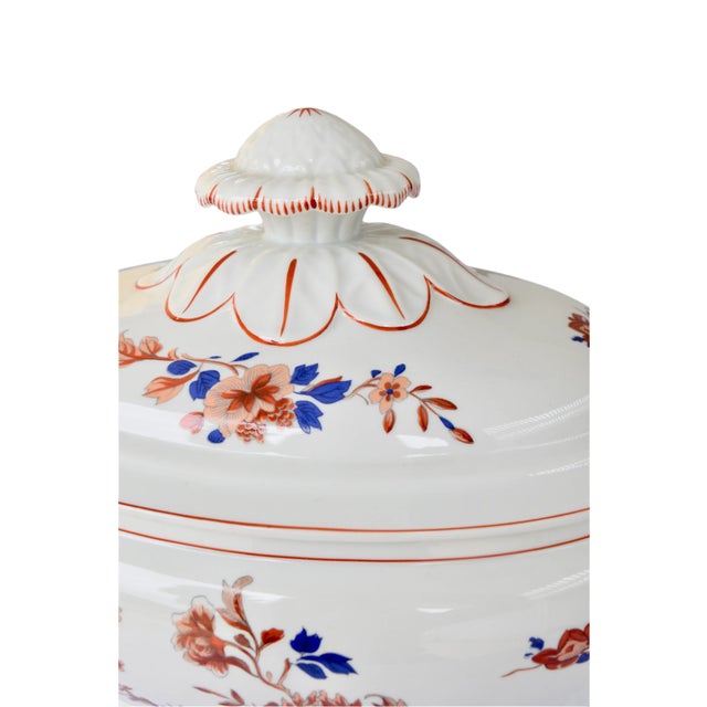 1970s 1970s Mottahedeh Vista Alegre "Amor'e Peony" Tureen For Sale - Image 5 of 11