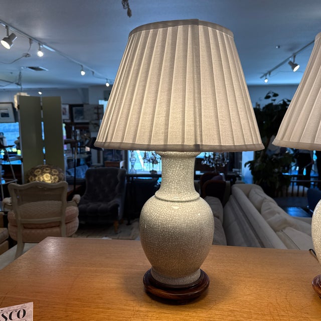 Antique Style Chinese Vase With Crackle Glaze Table Lamps, Pair For Sale In San Francisco - Image 6 of 11