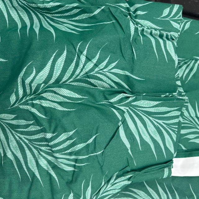 1970s Vintage 1970s Pinch Pleat Green Palm Fronds Curtains, 4 Panels With Pompom Tie Backs For Sale - Image 5 of 5