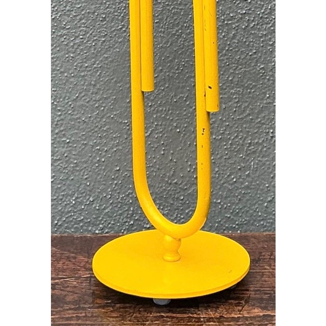 Vintage Yellow Metal Paperclip Table Lamp For Sale - Image 10 of 13