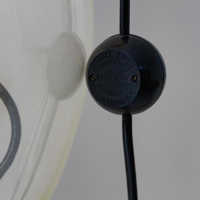 Artemide Glass Vacuna Table Lamp by Eleonore Peduzzi Riva for Artemide For Sale - Image 4 of 10