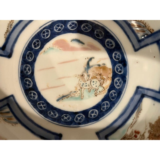 Antique Colored Imari Bowl With Gold Edge and Detailed Painting - Horse in Center For Sale - Image 4 of 18