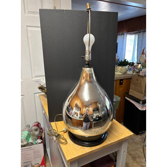 Large Onion shape Mid Century Mercury Table Lamp (no shade). The lamps polished form creates a sophisticated statement...