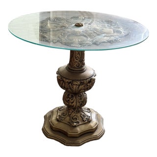 Vintage 1950's Hollywood Regency Gold Carved and Glass Topped Side Table For Sale