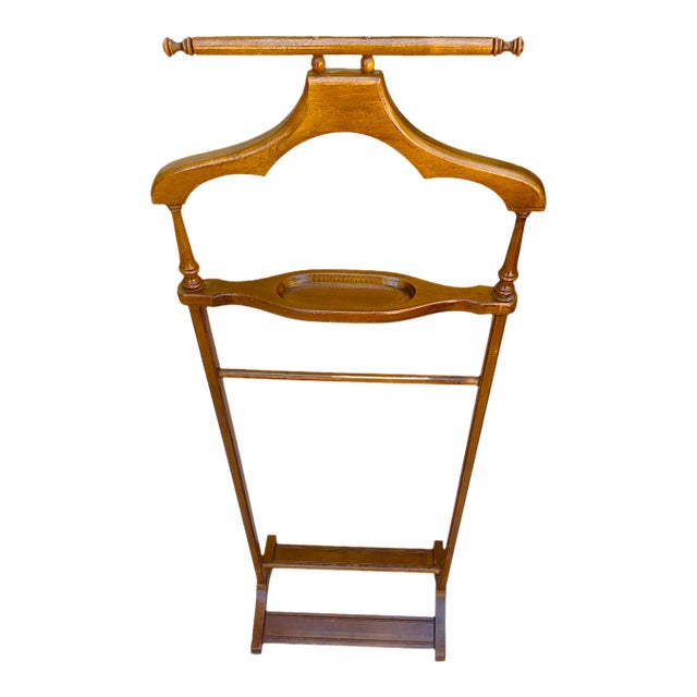 1960’s Vintage Mid-Century Modern Men’s Bedroom Wood Suit Valet Aka Silent Butler For Sale