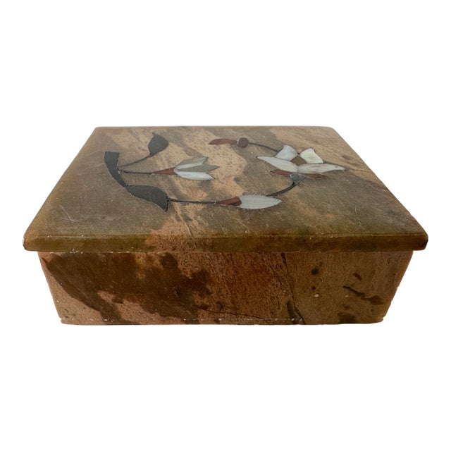 Vintage Indian Marble Inlay Trinket Box With Mother-of-Pearl Floral Design For Sale