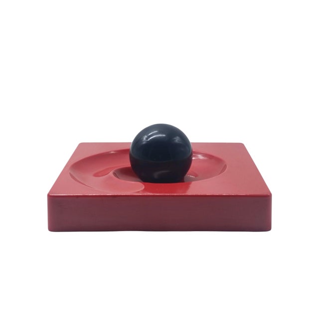 Red Spyros Ashtray by Eleonora Peduzzi Riva for Artemide, Italy, 1969 For Sale - Image 9 of 9