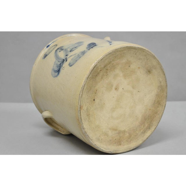 Antique a.e. Smith & Sons Cobalt Blue Painted Flower 3 Gallon Stoneware Crock For Sale - Image 14 of 15