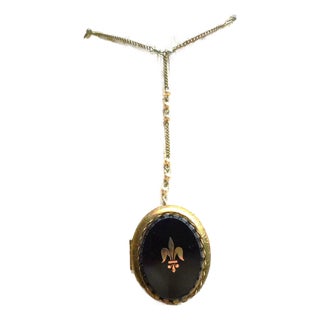 Vintage Large Etched Locket, Black Stone, Gold Leaf Fleur De Lis For Sale