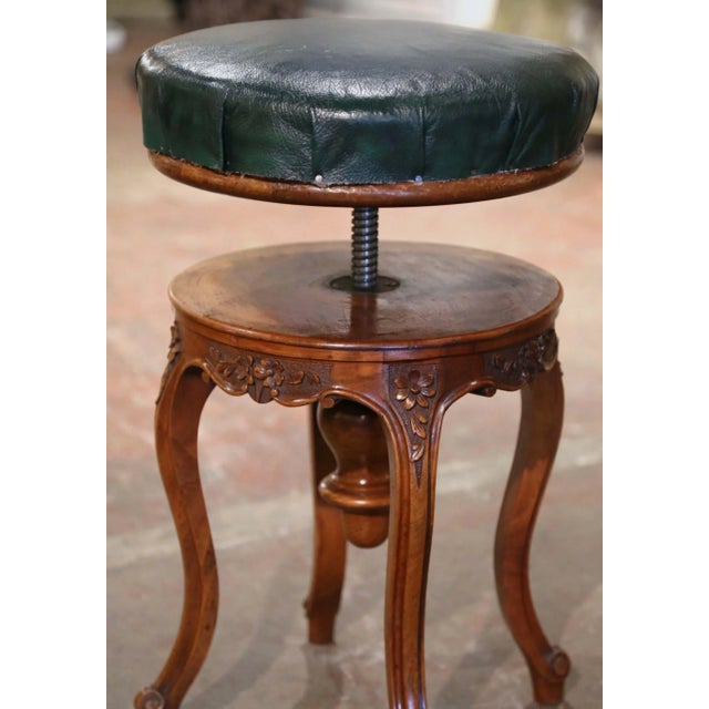 19th Century French Louis XV Walnut Adjustable Piano Stool For Sale - Image 9 of 12