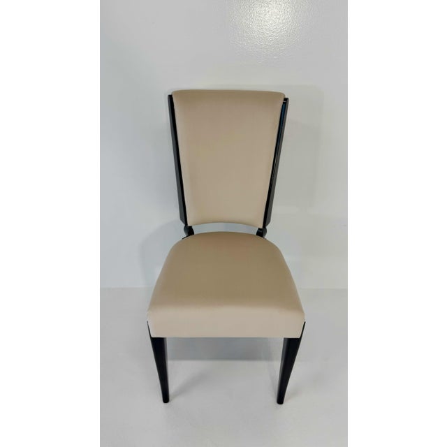 Beige Vintage French Dining Chairs in Black Lacquer and Beige Velvet, 1980s, Set of 10 For Sale - Image 8 of 11