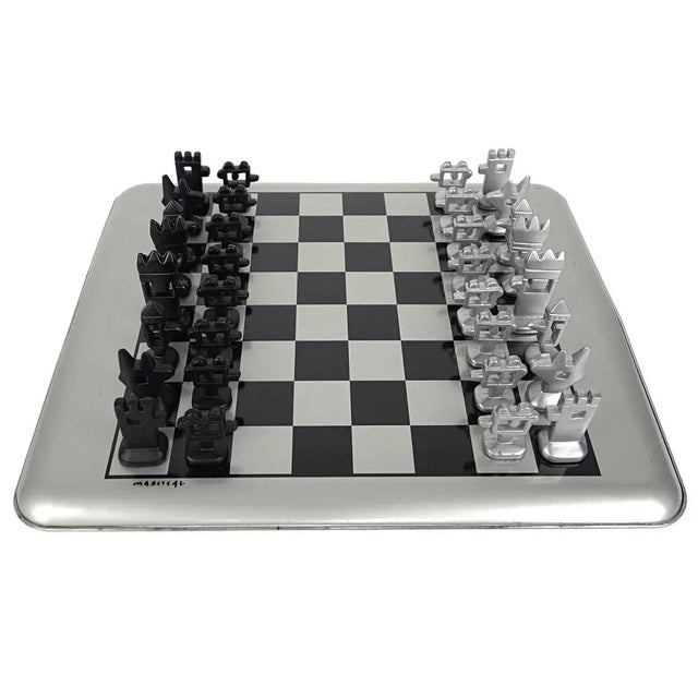 Modern Chess Board & Pieces by Javier Mariscal, Set of 33 For Sale - Image 12 of 12