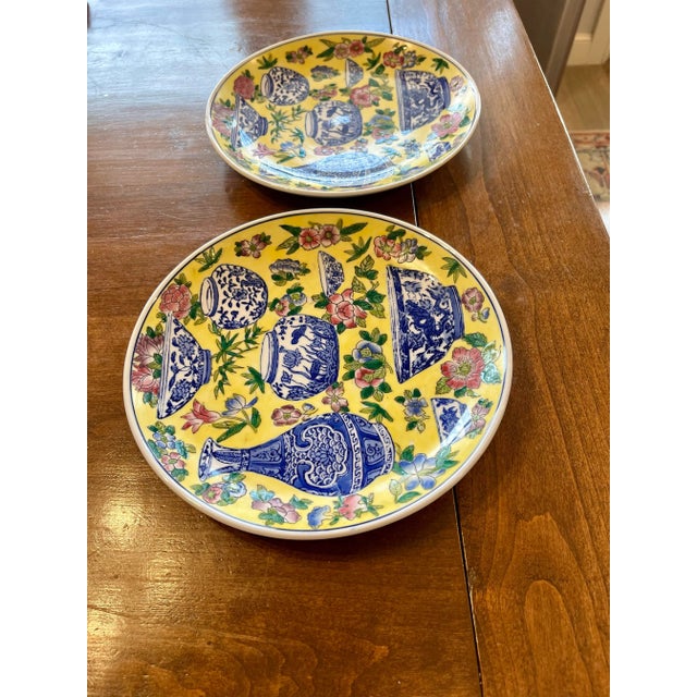 1970s 1970s Pair of Yellow & Blue Chinese Porcelain Plates, Set of Two For Sale - Image 5 of 9