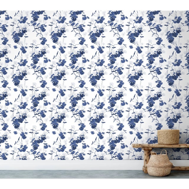 Brier and Byrd - Geranaium - Blue on White For Sale