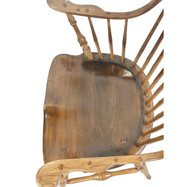 Antique Continuous-Arm Windsor Spindle-Back Wooden Armchair For Sale - Image 11 of 18