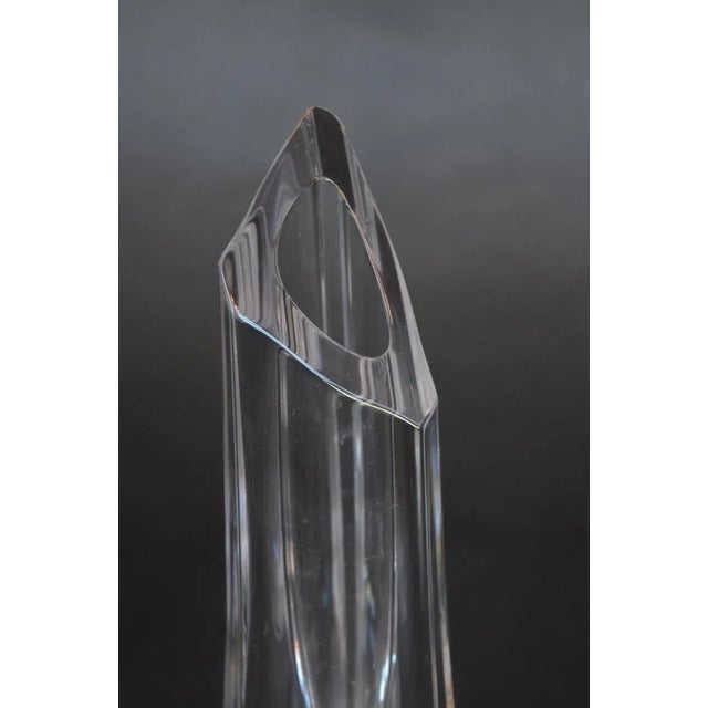 Set of Two Baccarat Vases For Sale In Los Angeles - Image 6 of 7