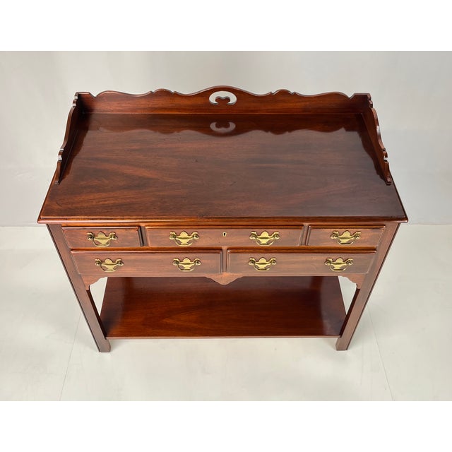 Vintage Hickory Chair Colonial Chippendale Style Mahogany Server For Sale - Image 6 of 18